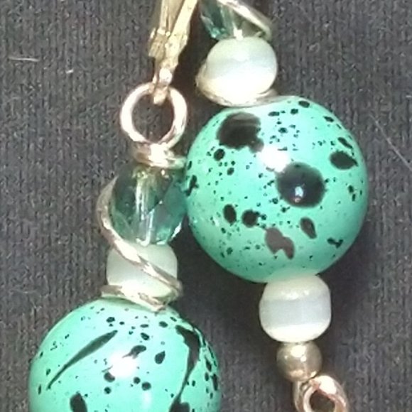 CCLHMHLLC Wired Jewellery Designs - Picture 2 of 4